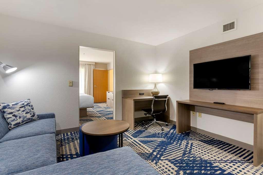 Comfort Inn & Suites Hot Springs Central Room photo